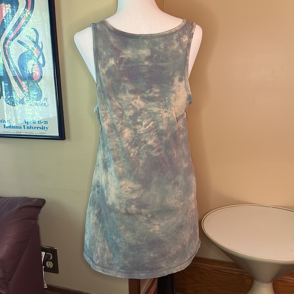 Tie-Dye Sleeveless Dress USY0007